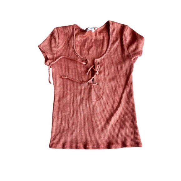 XS Top  - Picture 1 of 4